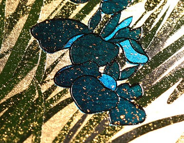 Fan-Shaped Maki-e Lacquer Art Panel | Kakitsubata (Japanese Iris)