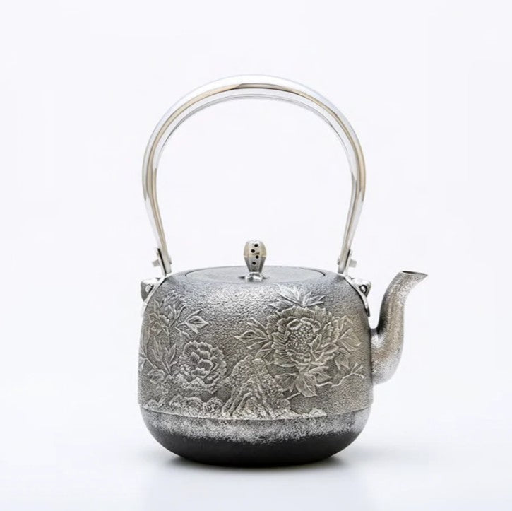 Satetsu Botan Natsume-Shaped Cast Iron Tetsubin (Inquiry Product)