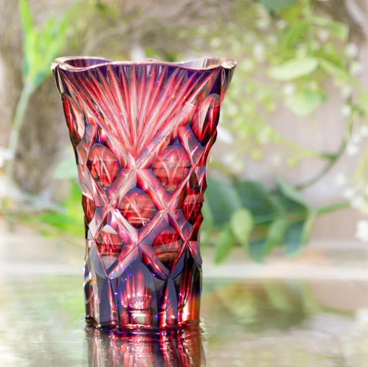 Tenkai Vase