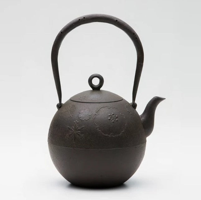 Yukahana Pattern Cast Iron Tetsubin (Pre-Order)
