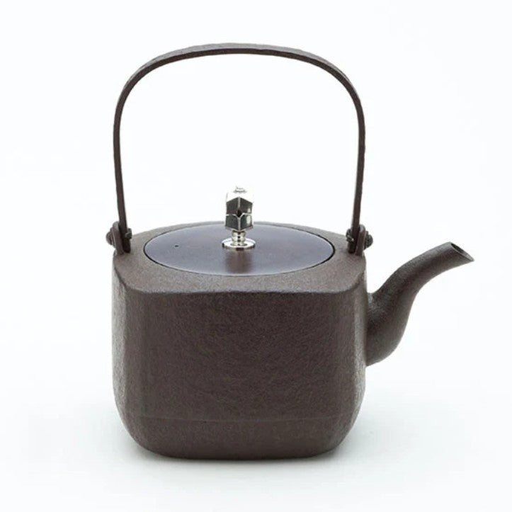 Sumikiri Choshi Iron Sake Vessel (Inquiry Product)