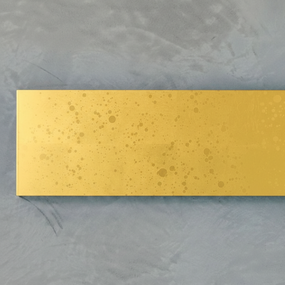 LUCE – Champagne Gold